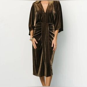 Baltic Born dress. Perfect for NYE or Winter wedding. Measurements in photos.